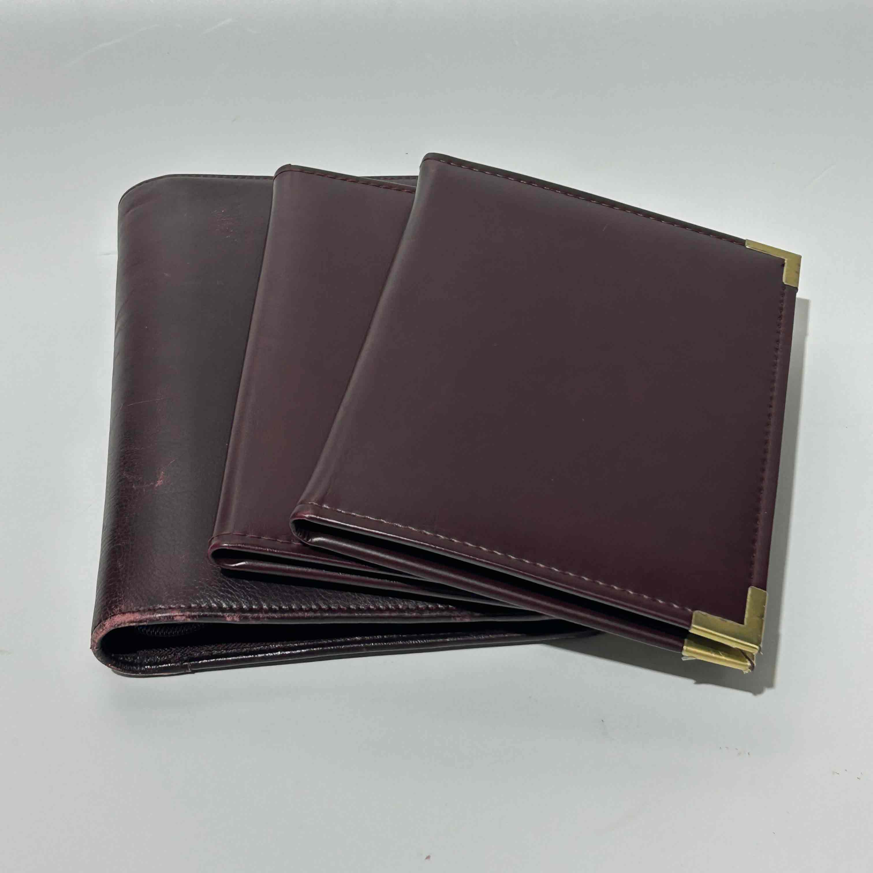 COMPENDIUM, Small Burgundy